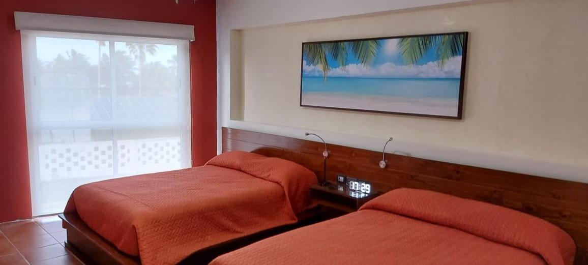 La Mansion Del Faro Hotel เตโกลูตลา ภายนอก รูปภาพ