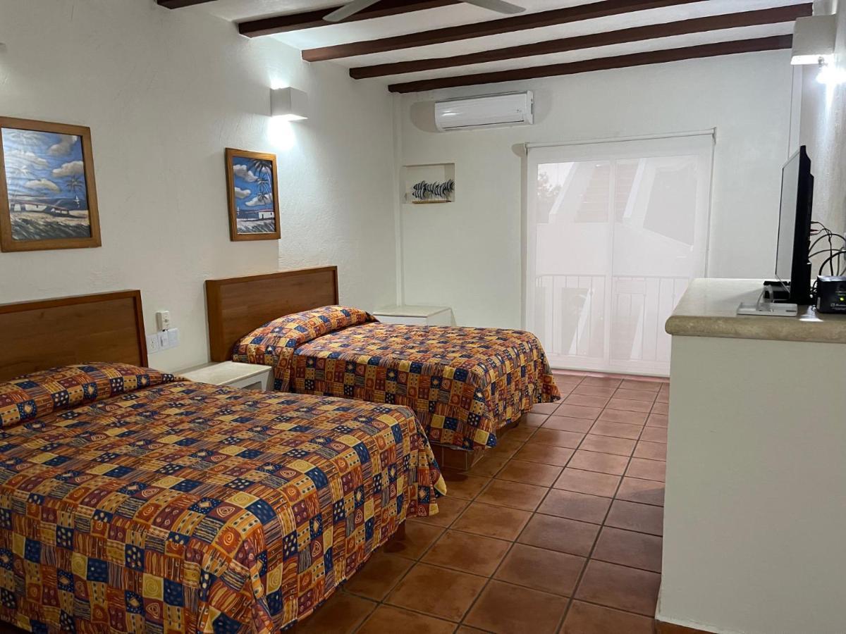 La Mansion Del Faro Hotel เตโกลูตลา ภายนอก รูปภาพ