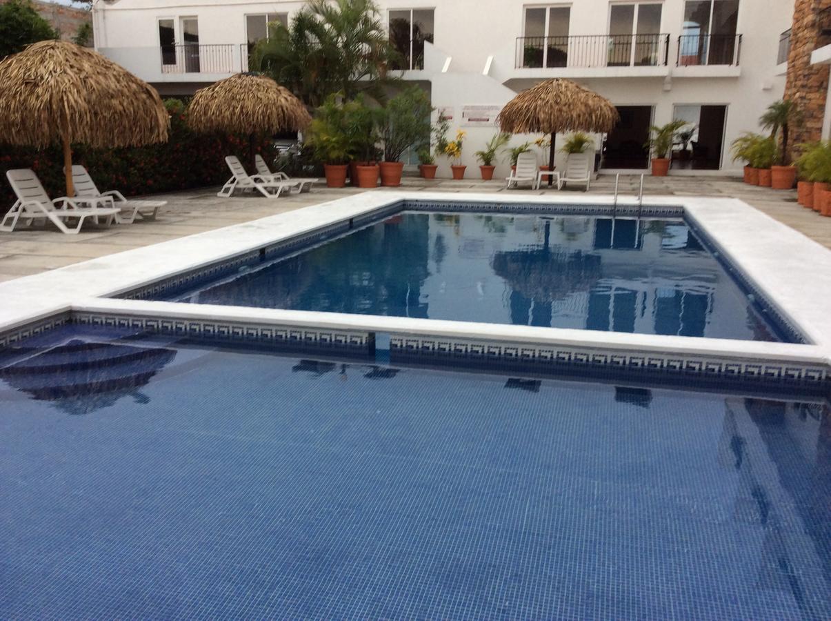 La Mansion Del Faro Hotel เตโกลูตลา ภายนอก รูปภาพ